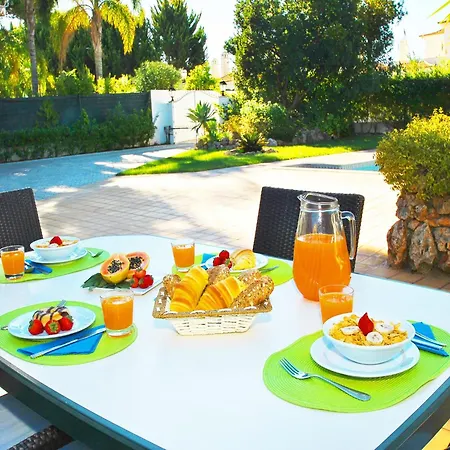 Villa In With Private Pool *